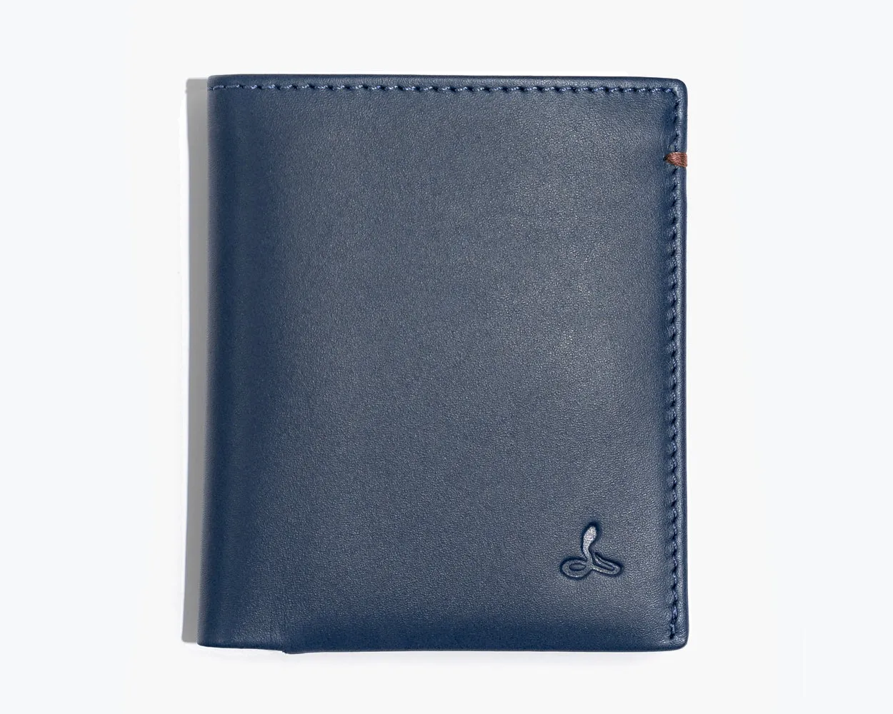 LEATHER BIFOLD WALLET - THE ESSENTIAL COLLECTION