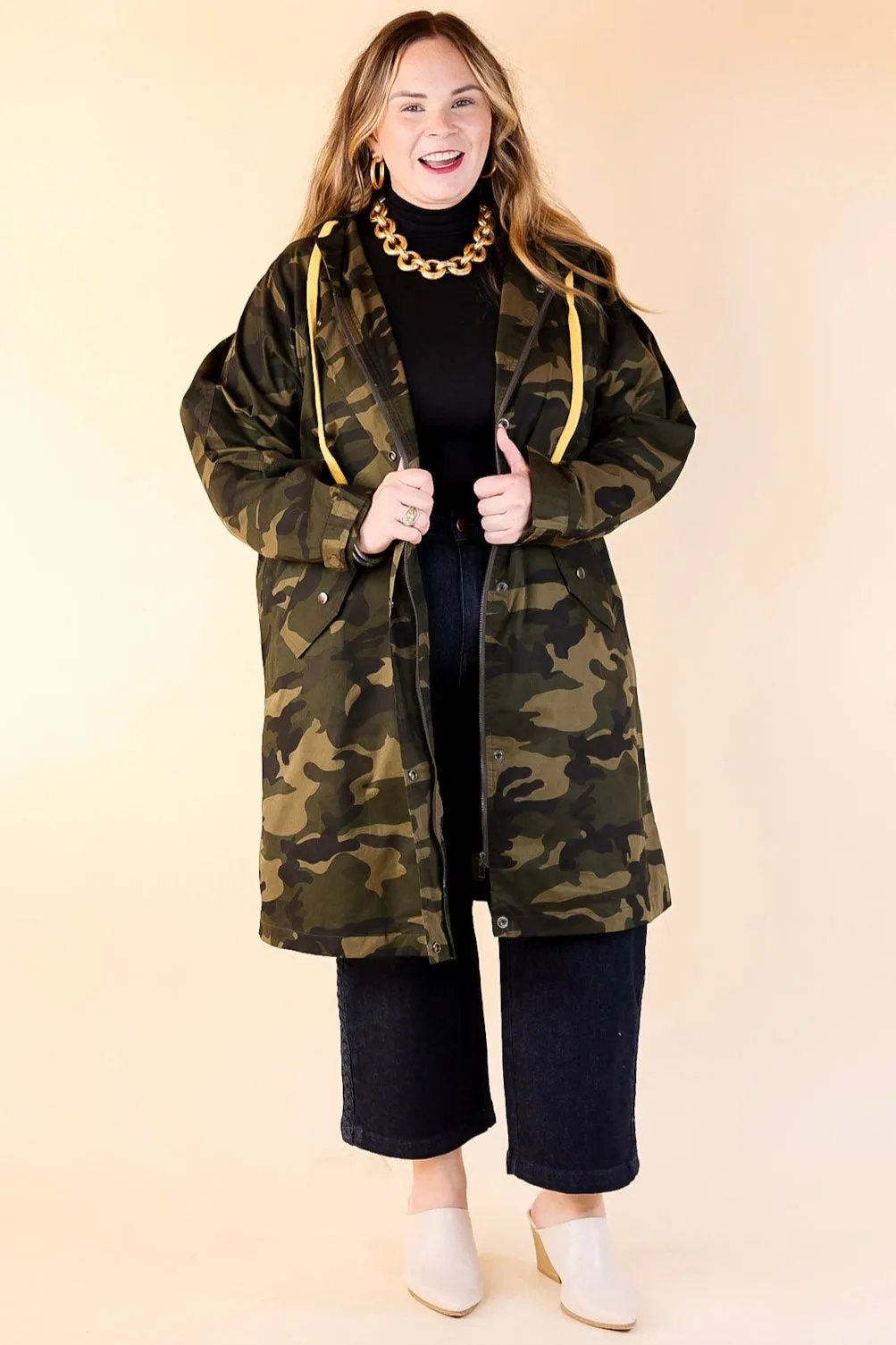 Windy City Long Jacket with Hood in Camouflage