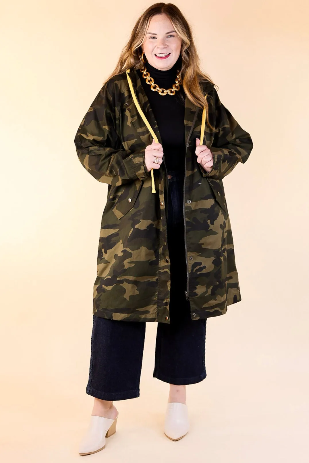 Windy City Long Jacket with Hood in Camouflage