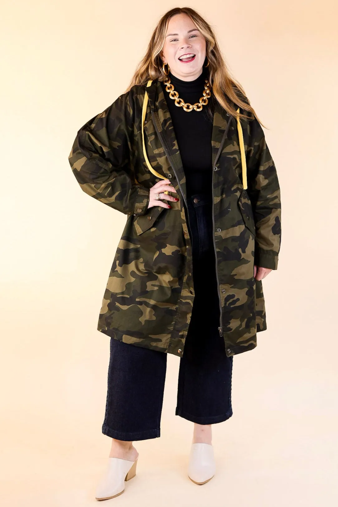 Windy City Long Jacket with Hood in Camouflage